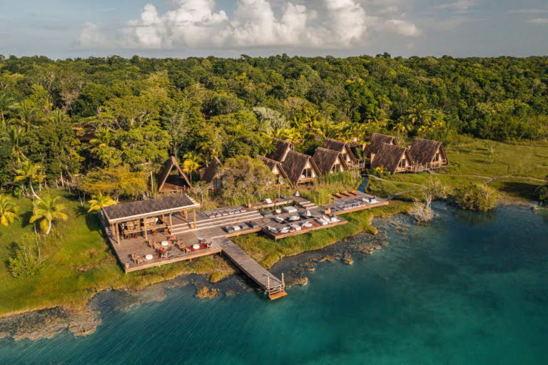 Habitas Bacalar entre lagon et jungle