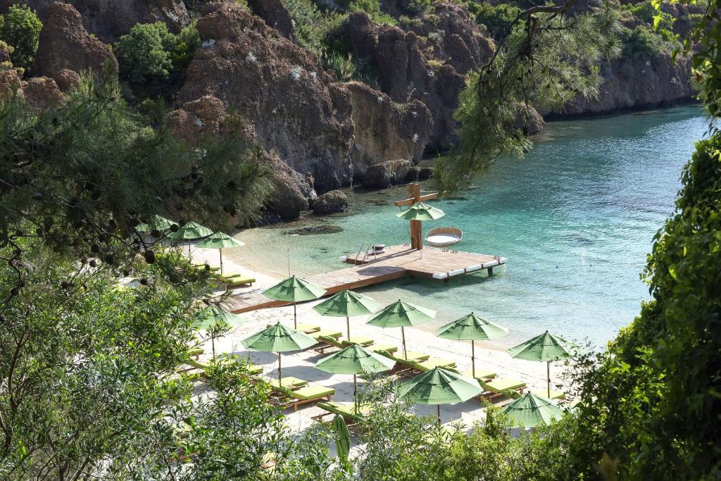 D Maris Bay: a private paradise...