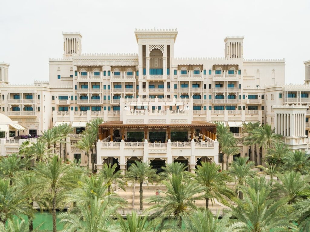 Architecture palais arabe Jumeirah Madinat